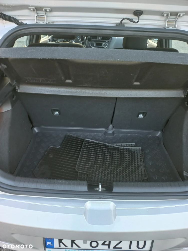 Hyundai i20 1.2 Classic Plus - 12