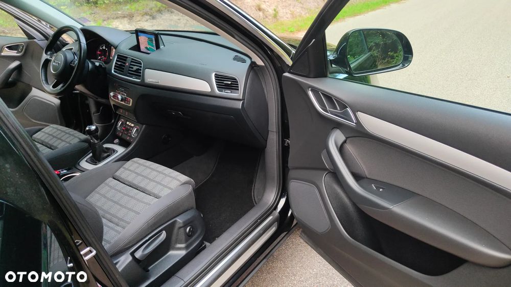 Audi Q3 2.0 TDI Quattro - 23