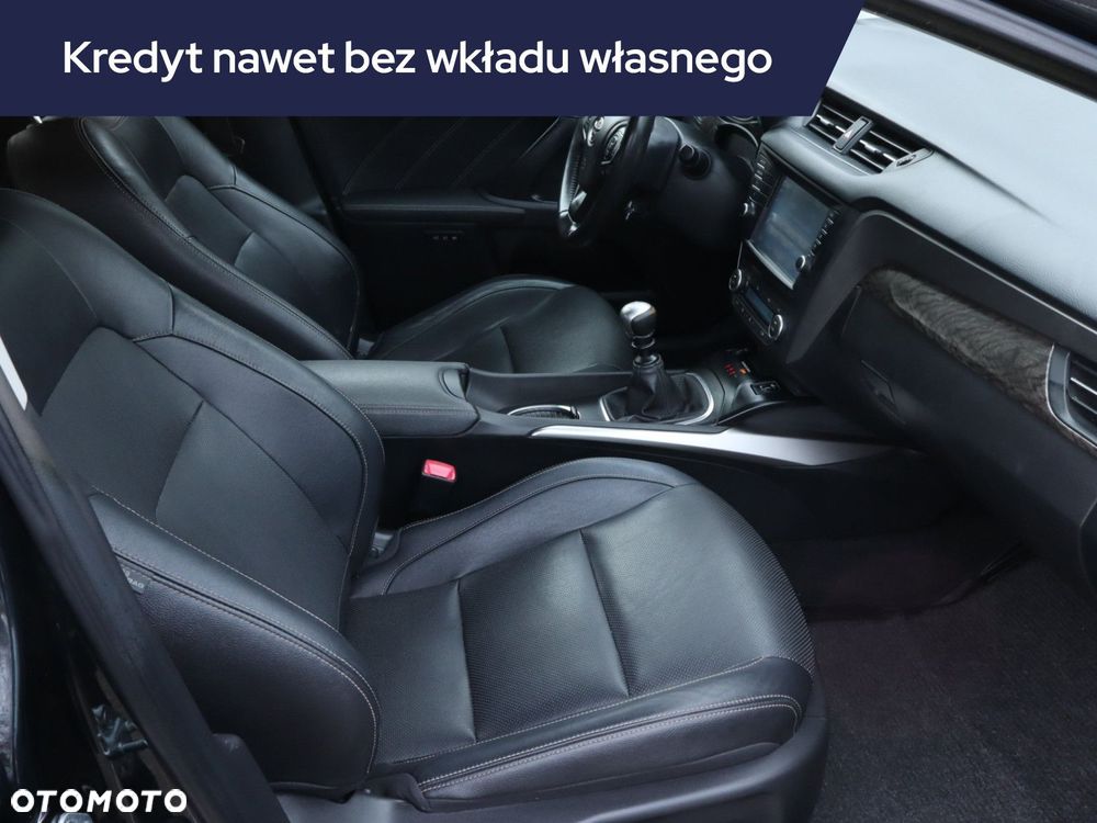 Toyota Avensis - 11