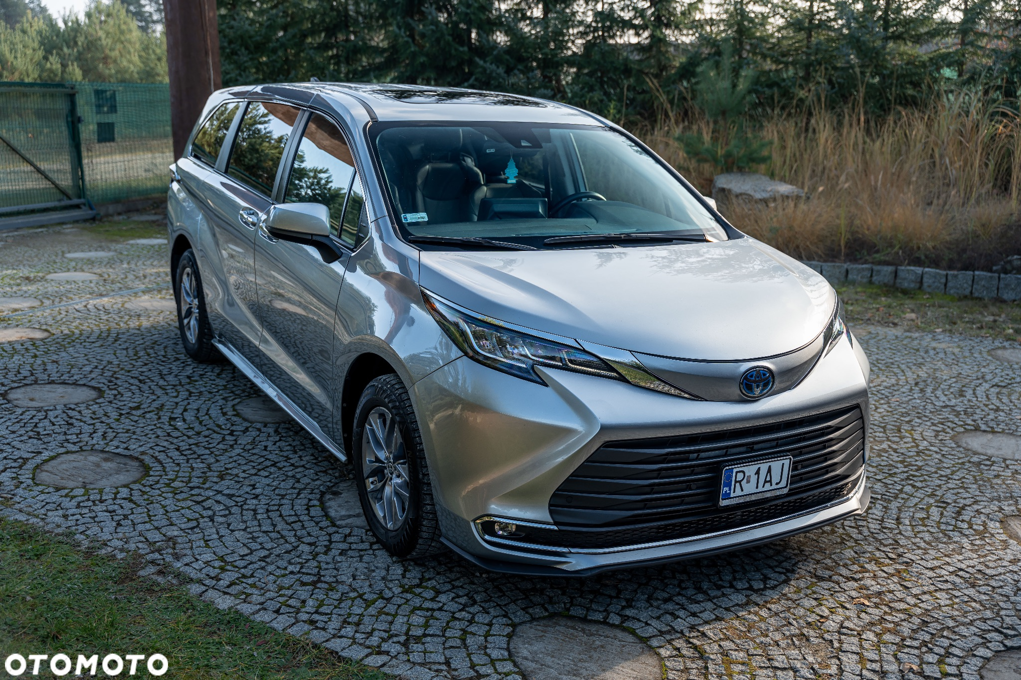 Toyota Sienna - 15