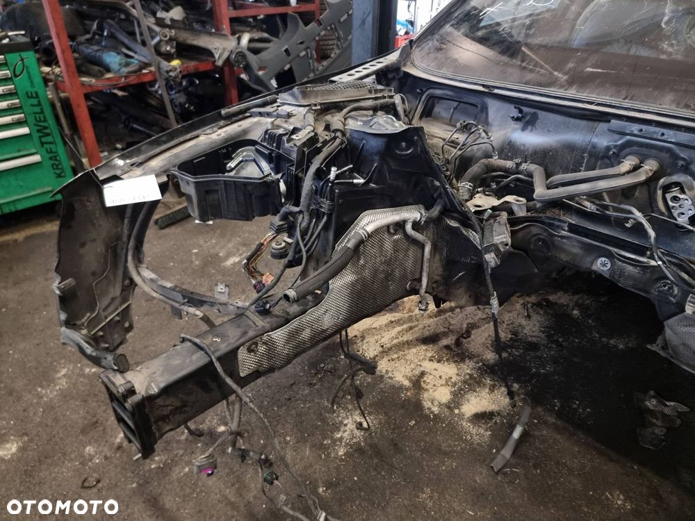 ĆWIARTKA PRAWA PRZÓD AUDI A8 D4 LZ9Y - 4