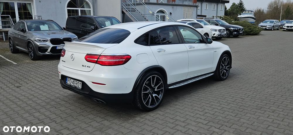 Mercedes-Benz GLC AMG 43 4Matic 9G-TRONIC - 11