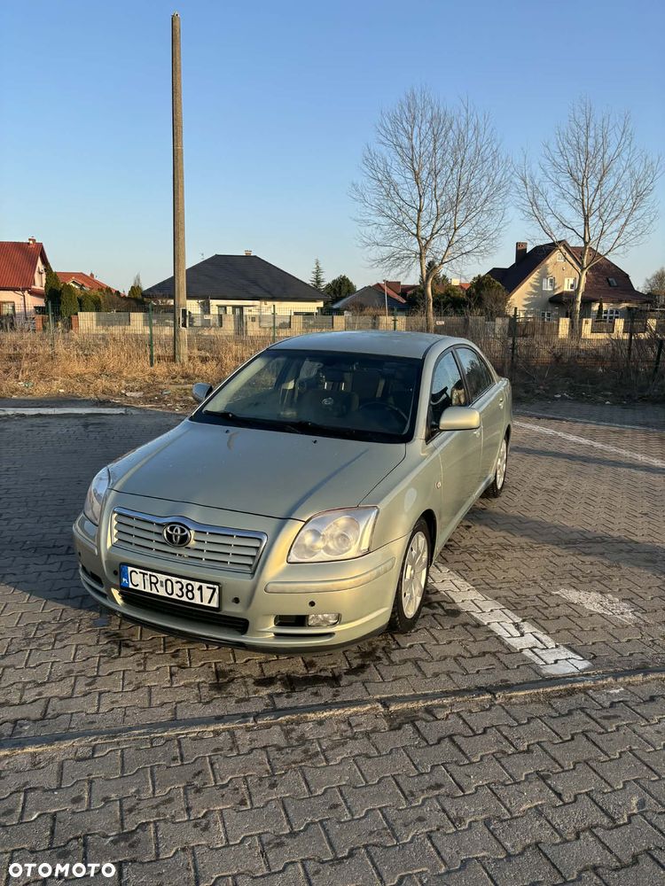 Toyota Avensis 2.0 VVT-i High - 5