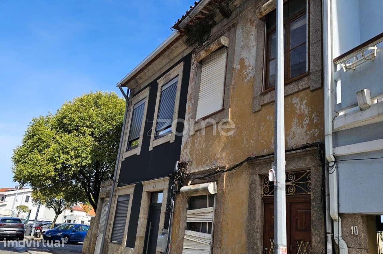 Moradia para reabilitação na Rua do Alto, Porto - Grande imagem: 2/15