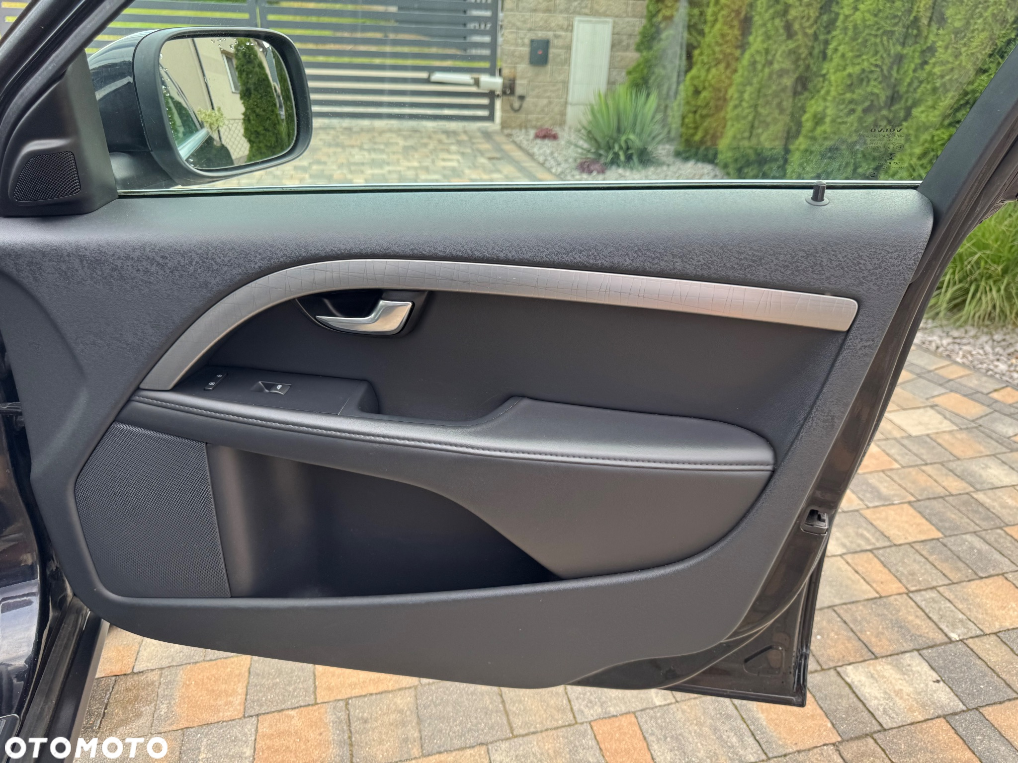 Volvo XC 70 D4 Momentum - 28