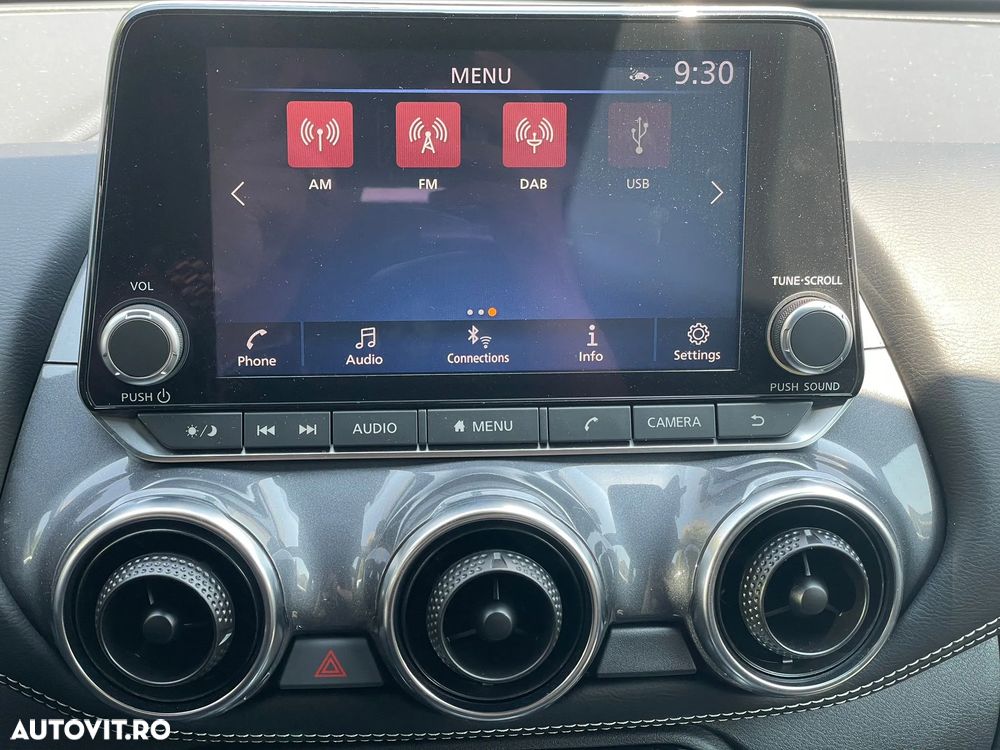 Nissan Juke DIG-T 114CP 7DCT N-Connecta - 16