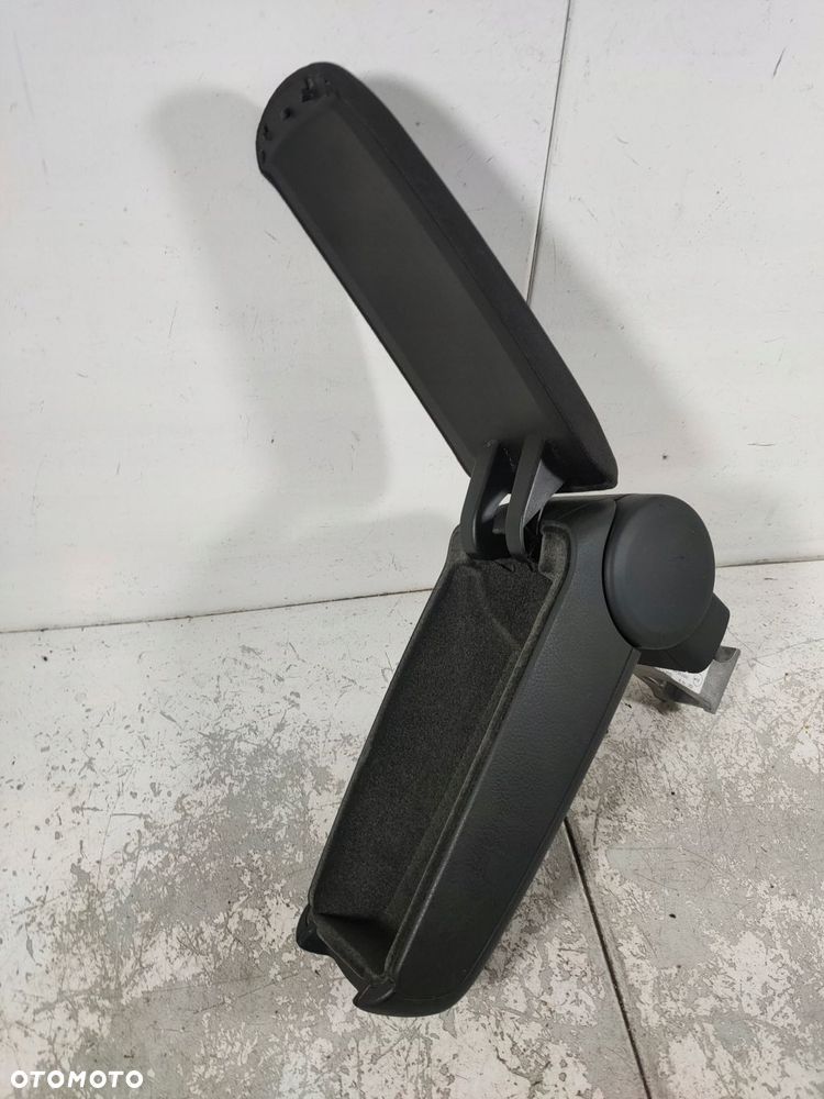 podłokietnik audi a4 b6 kombi sedan 8e0864207d czarny soul welur - 5