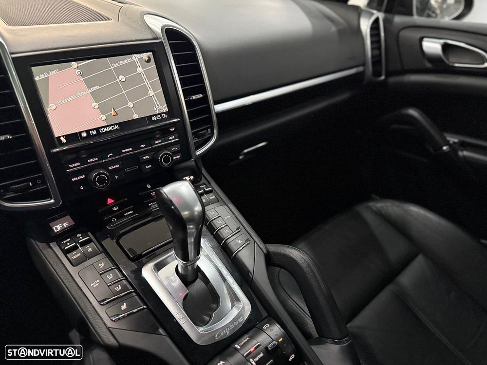 Porsche Cayenne 3.0 V6 - 32