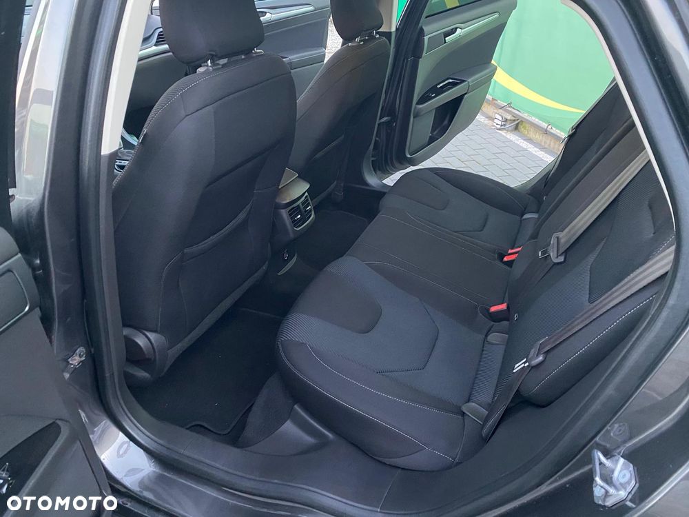 Ford Mondeo 2.0 TDCi STart-Stopp PowerShift-Aut Titanium - 8