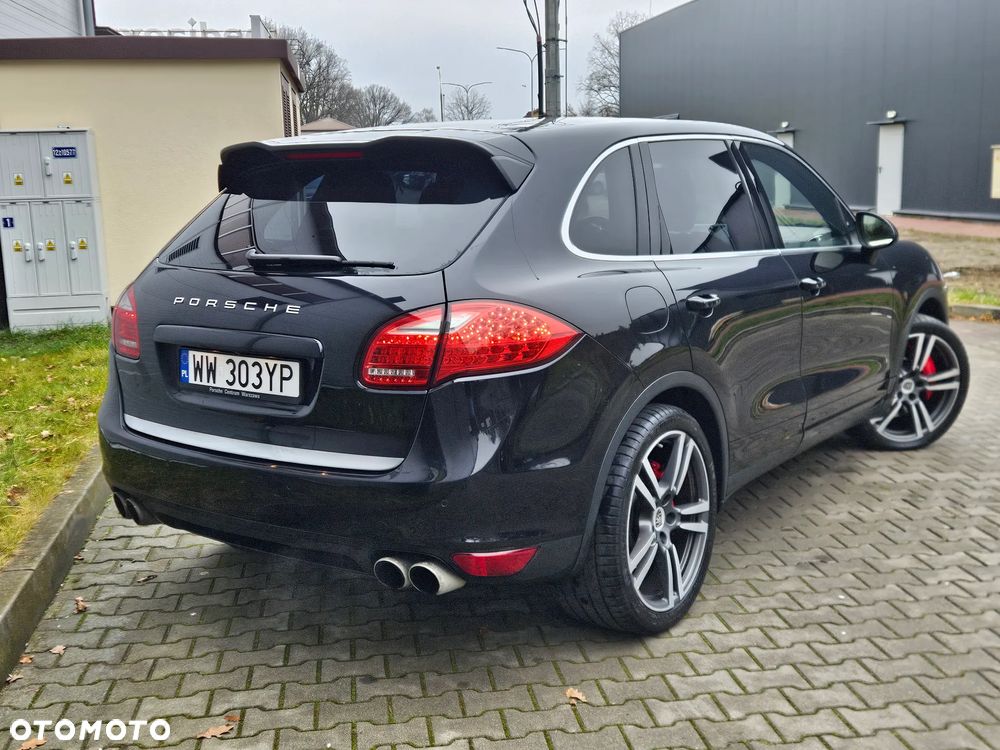 Porsche Cayenne Turbo Tiptronic S - 4