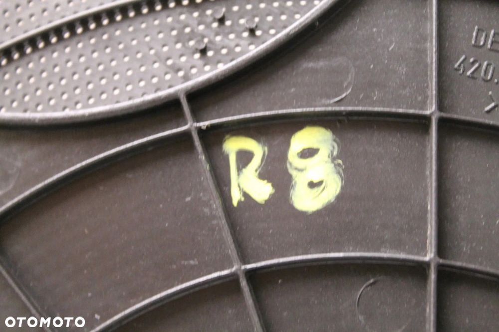MASKOWNICA GŁOŚNIKA B&O AUDI R8 420 420035436A - 3