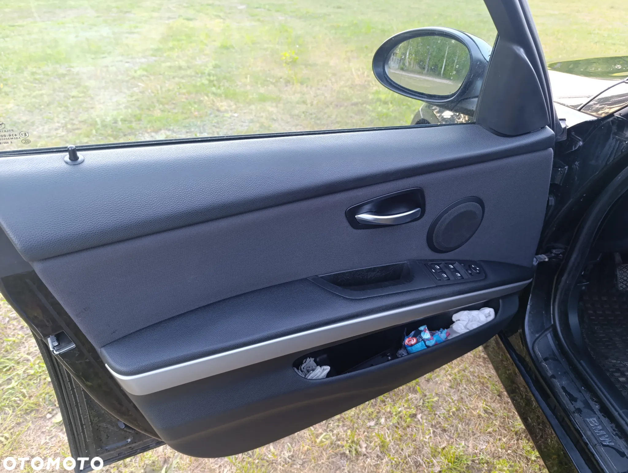 BMW Seria 3 320i Touring - 8