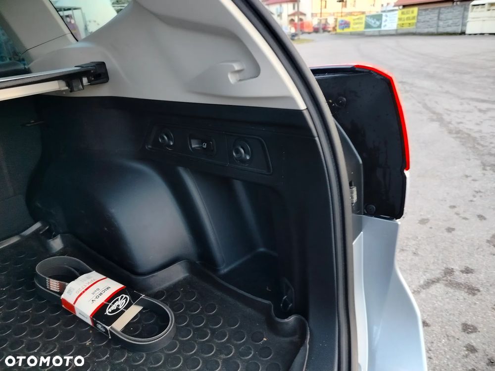 Subaru Forester 2.0i-L Special Edition (EyeSight) Lineartronic - 27