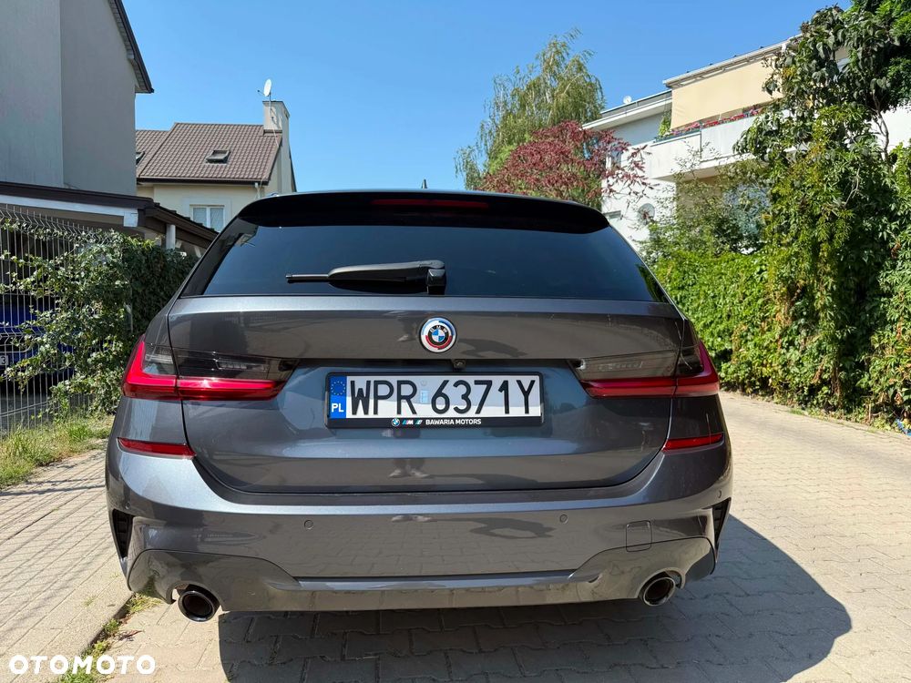 BMW Seria 3 320d xDrive mHEV M Sport - 5