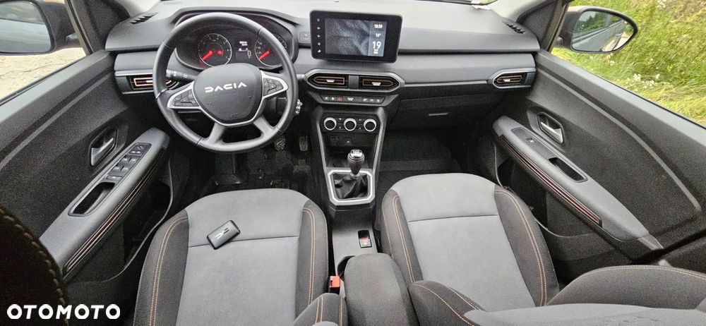 Dacia Jogger TCe 110 (7-Sitzer) Comfort - 18