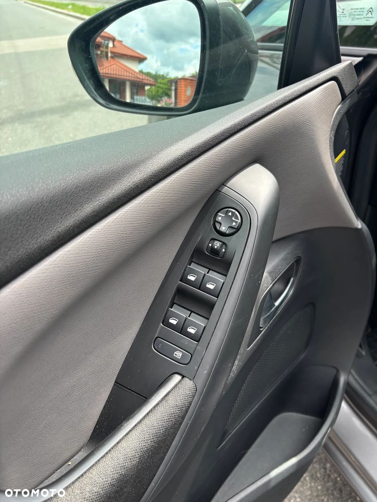 Citroën C4 SpaceTourer - 13