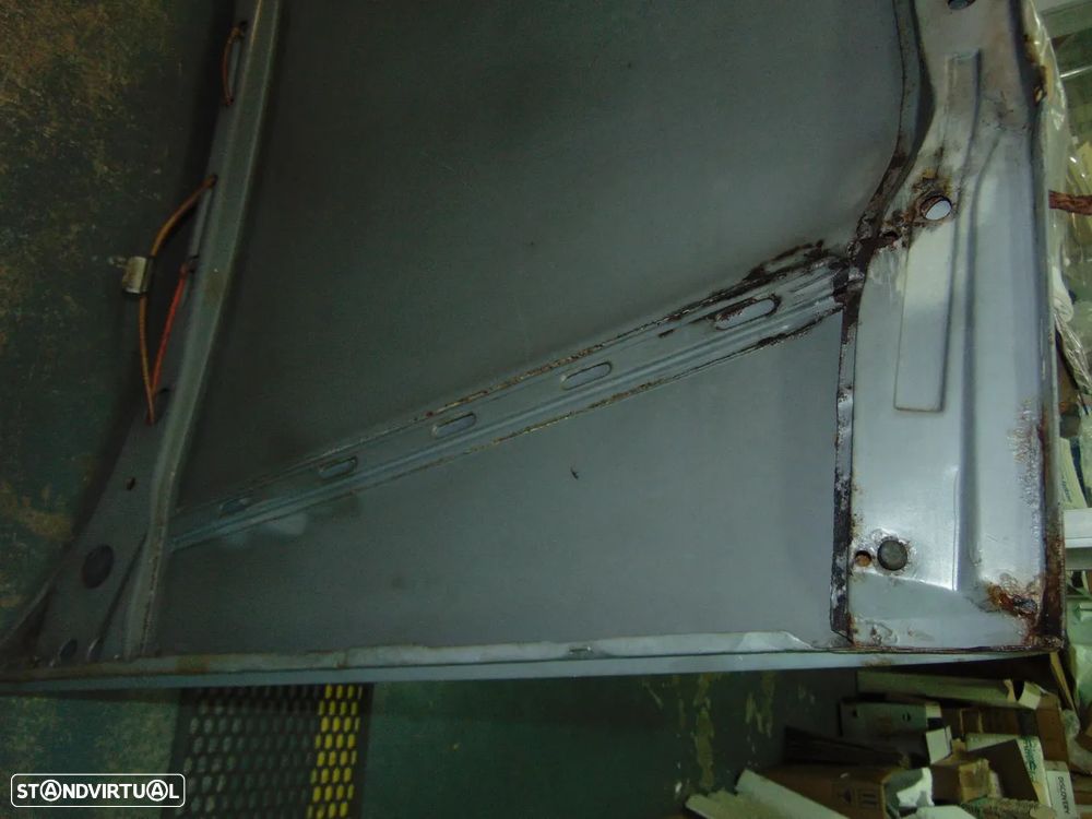 Mercedes W123 capot - 5