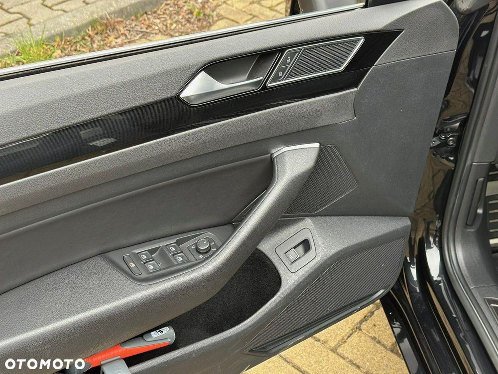 Volkswagen Arteon 2.0 TDI SCR DSG Elegance - 17