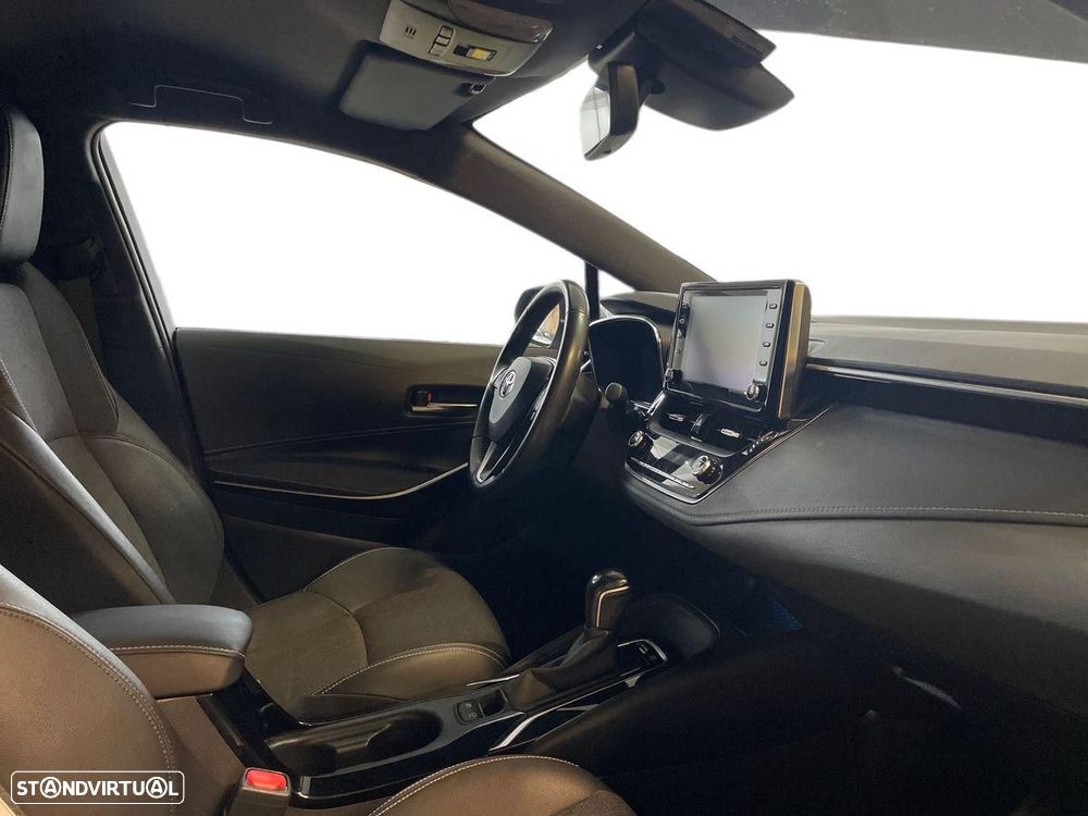 Toyota Corolla Touring Sports - 7