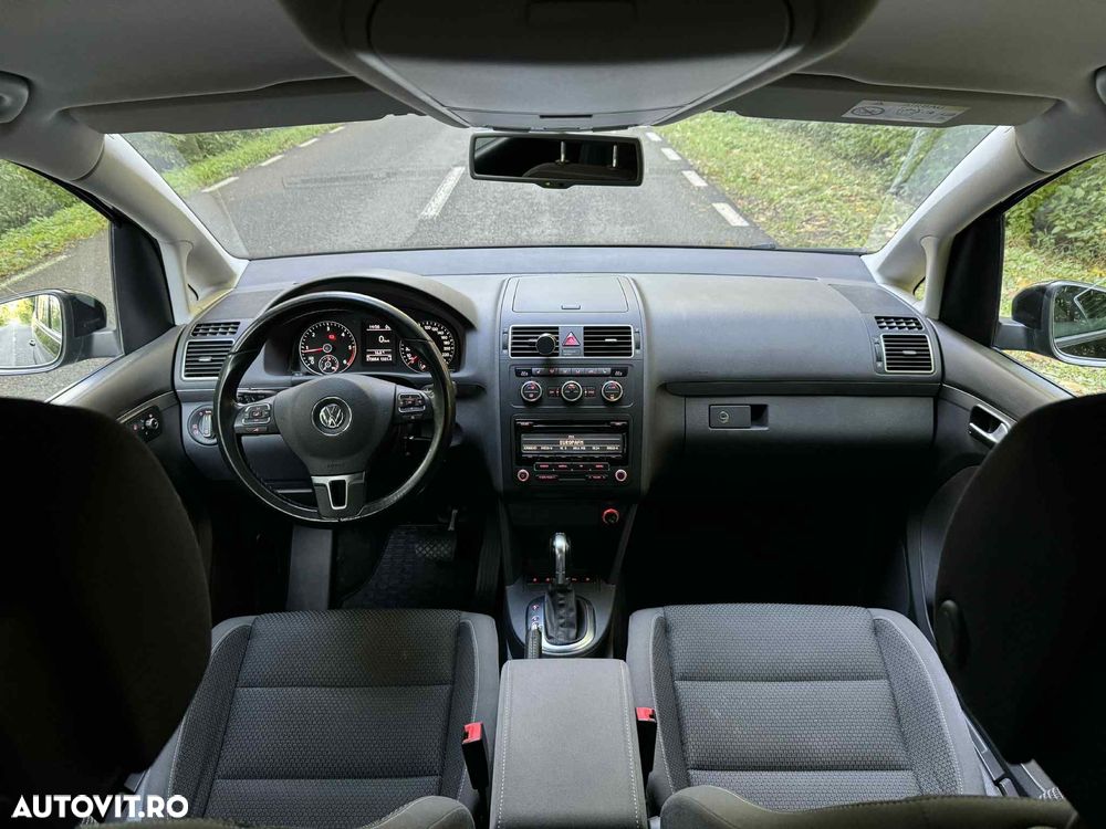 Volkswagen Touran 1.6 TDI DPF BlueMotion Technology DSG Cup - 8