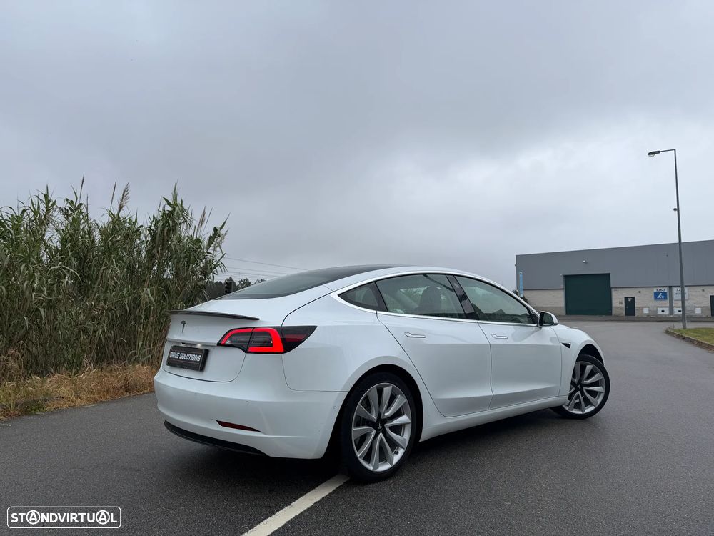 Tesla Model 3 Standard Range Plus RWD - 5