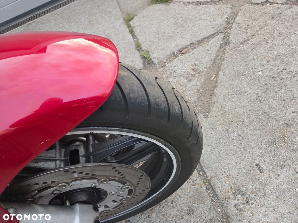 Triumph Sprint - 12