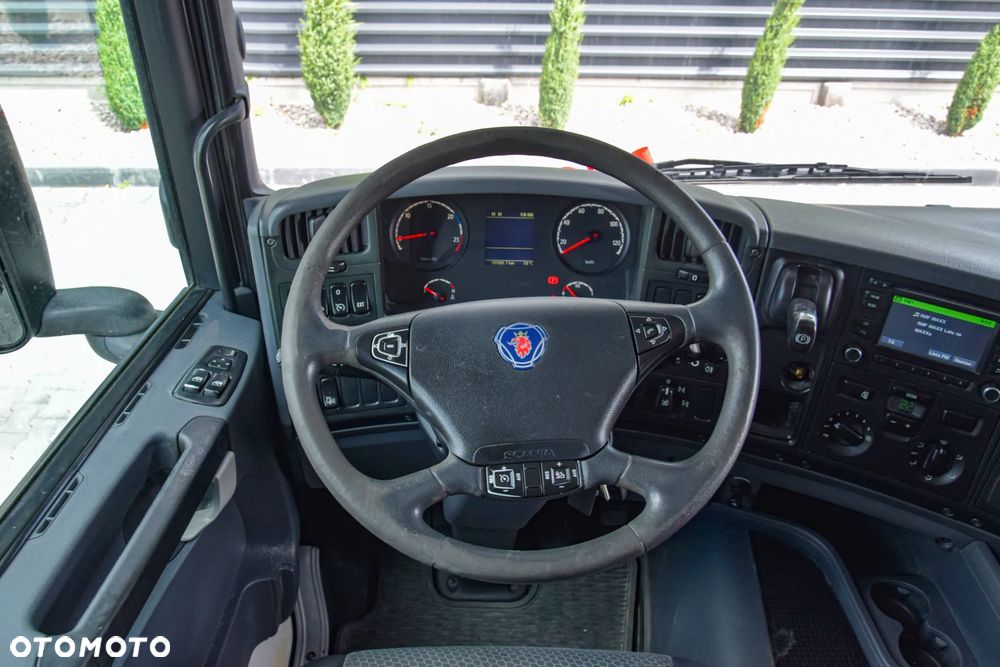 Scania G410 / 6x4 / EURO 6 / HDS PALFINGER PK 17.001 / WYSUW x3 / ROTATOR / CHYWTAK / STEROWANIE RADIOWE / WYWROTKA / HYDROBURTA / AUTOMAT / KAMERA COFANIA / NAWIGACJA / HAK / NISKI PRZEBIEG / 2017 / SERWISOWANY / SPROWADZONY - 31