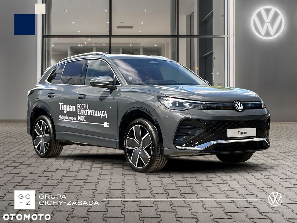 Volkswagen Tiguan - 4