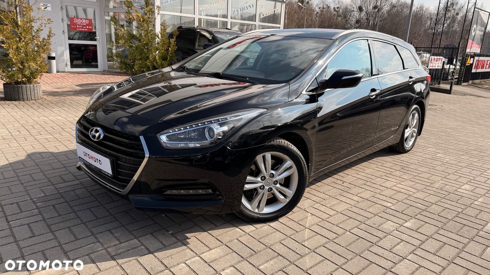 Hyundai i40 Kombi blue 1.7 CRDi DCT Premium - 17