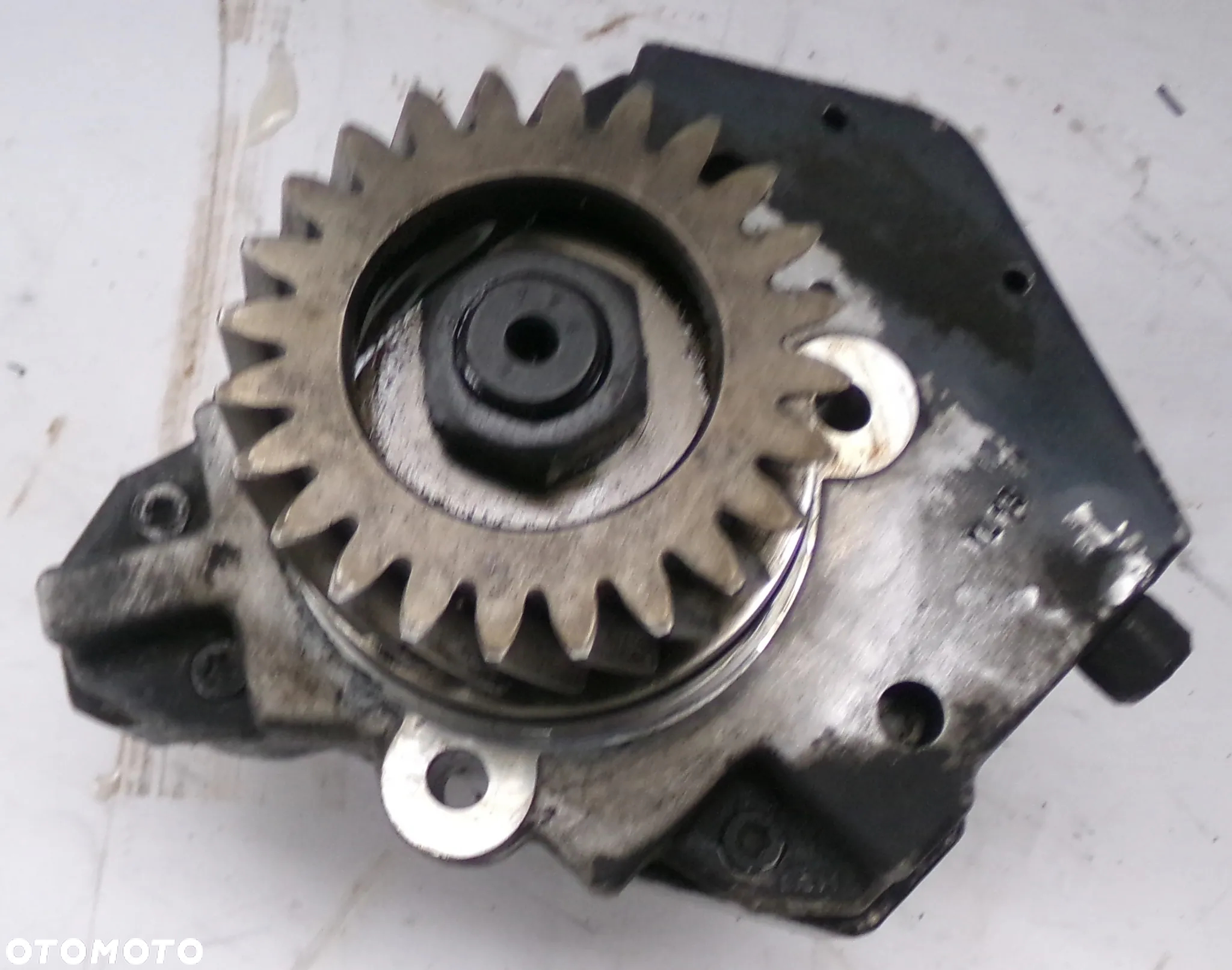 POMPA WTRYSKOWA PALIWA IVECO CURSOR 9 EURO 6 310 KM  504188076 - 2