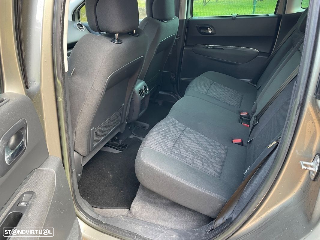 Peugeot 3008 - 17