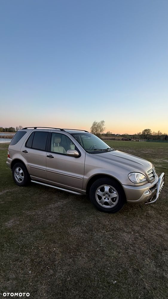 Mercedes-Benz ML - 2