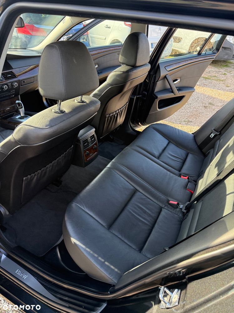 BMW Seria 5 530i - 21