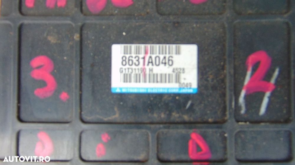 Calculator Cutie automata Mitsubishi Pajero 3.2 MK3 ECU automat dezmembrez - 1