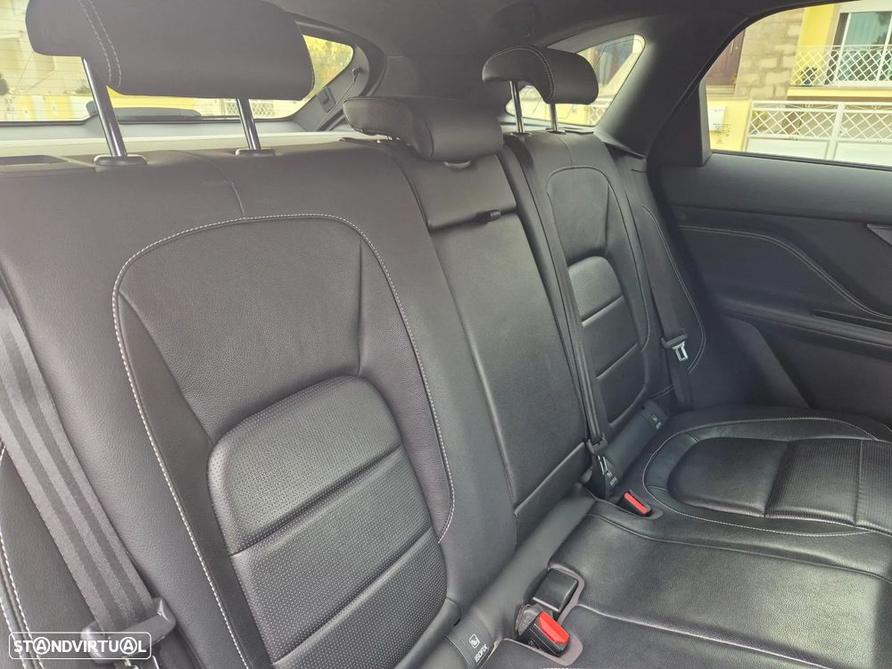 Jaguar F-Pace 2.0 i4D R-Sport Aut. - 10
