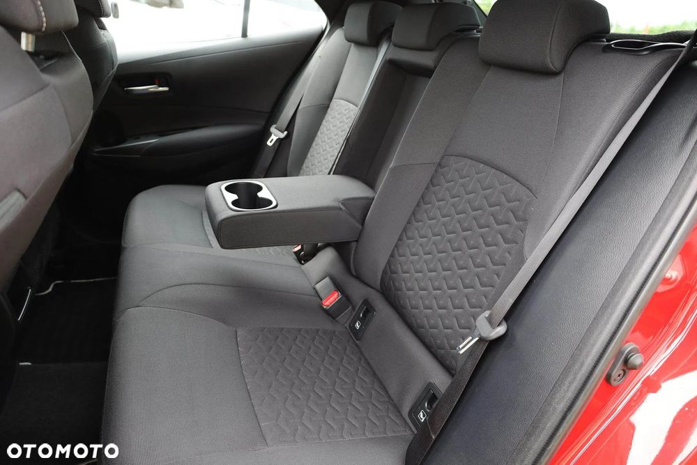 Toyota Corolla 1.8 Hybrid Comfort - 34