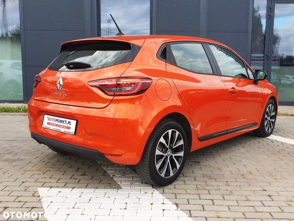 Renault Clio - 5