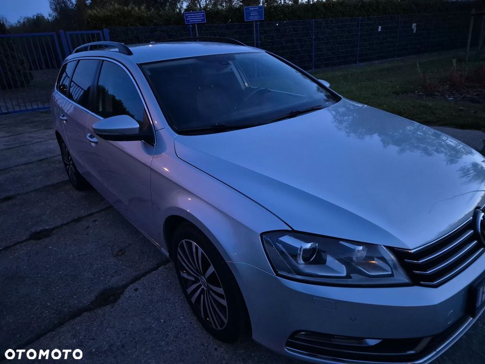 Volkswagen Passat - 23