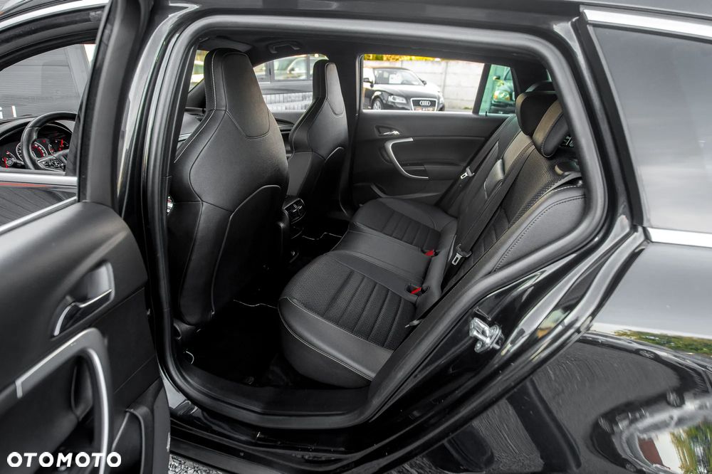 Opel Insignia 2.8 T V6 OPC - 18