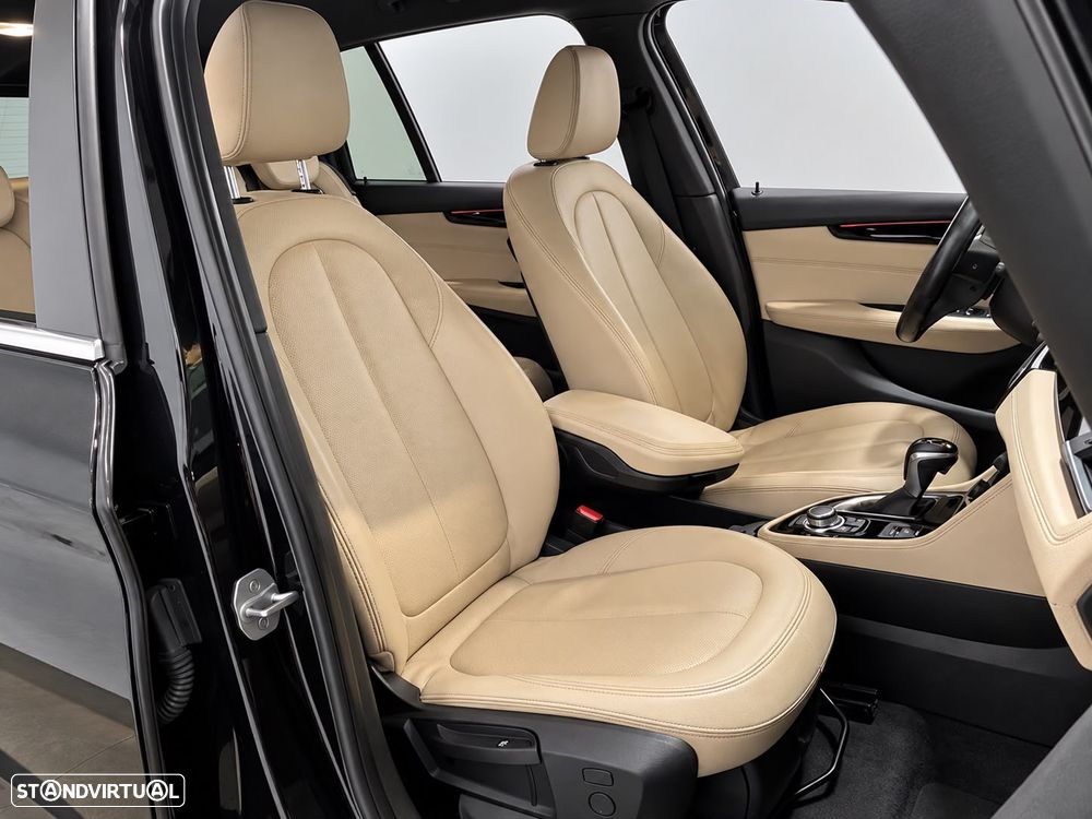 BMW 218 Gran Tourer - 5