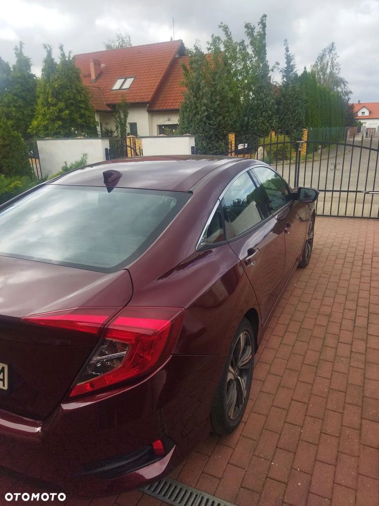 Honda Civic 1.5 T Executive CVT - 2