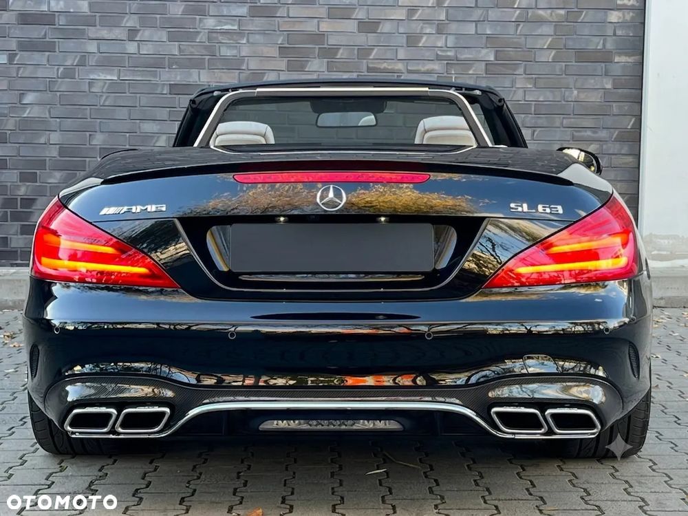 Mercedes-Benz SL 63 AMG - 6