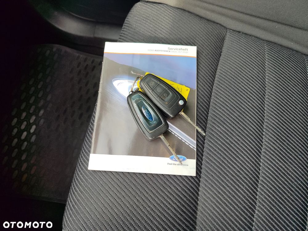 Ford S-Max - 14