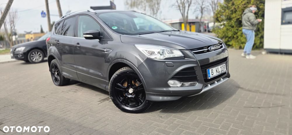 Ford Kuga 2.0 TDCi 2x4 Titanium - 20