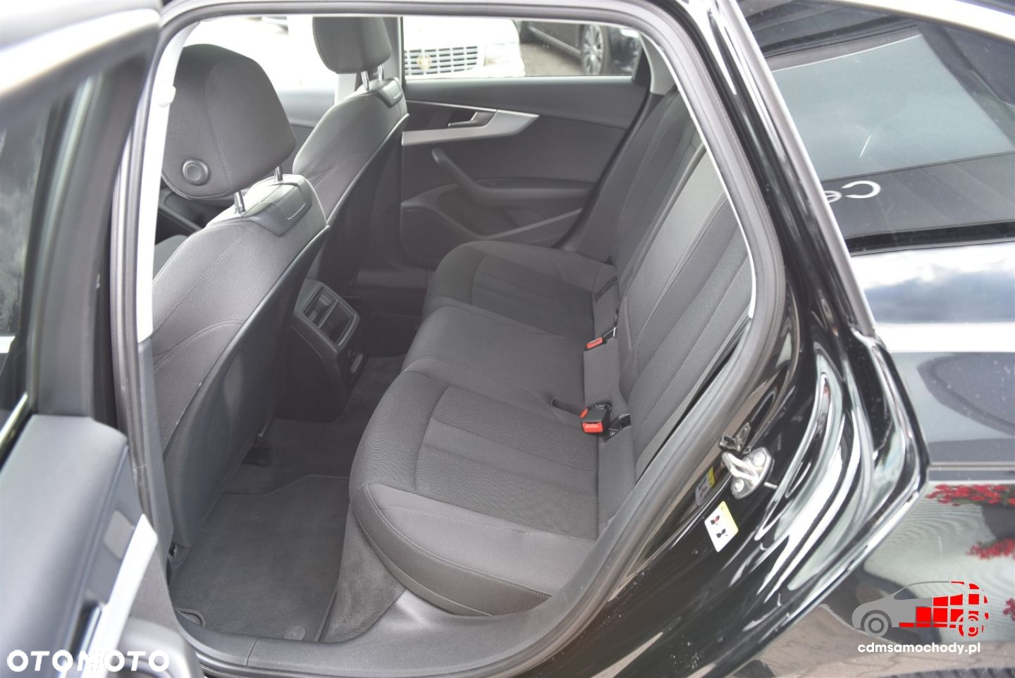 Audi A4 Avant 2.0 TDI ultra S tronic sport - 15
