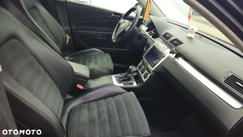 Volkswagen Passat 2.0 TDI DPF Highline DSG - 10