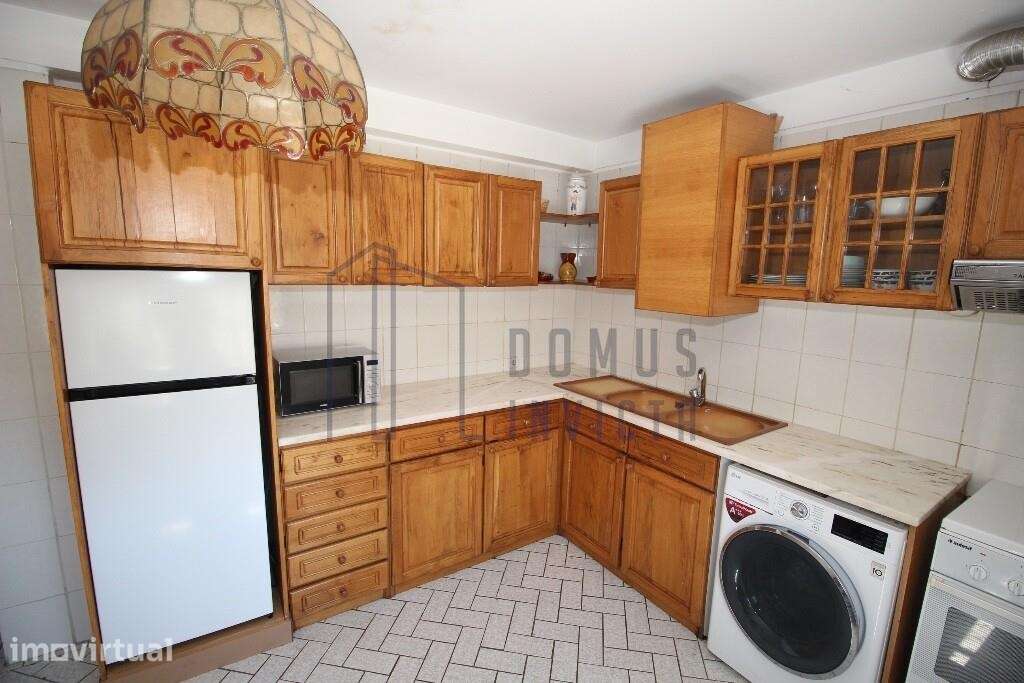 Apartamento T3 em plena Av Cidade de Zamora com vista do Castelo de Br - Grande imagem: 5/28
