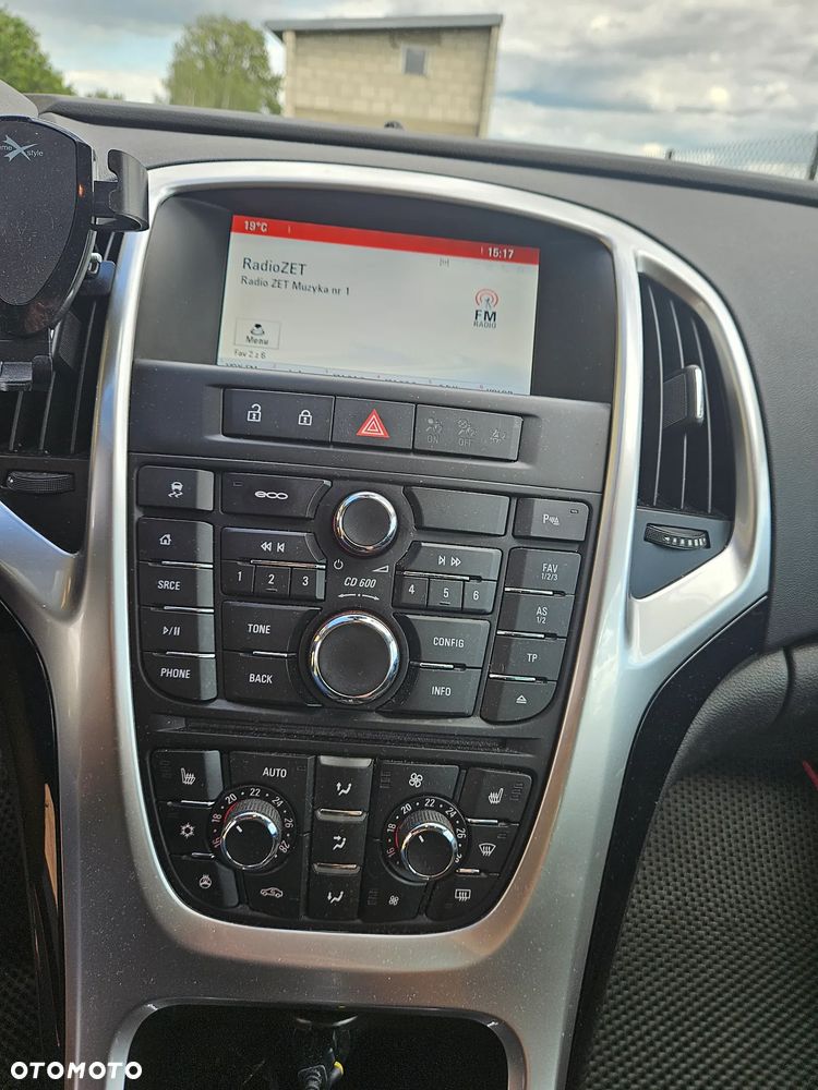Opel Astra - 11