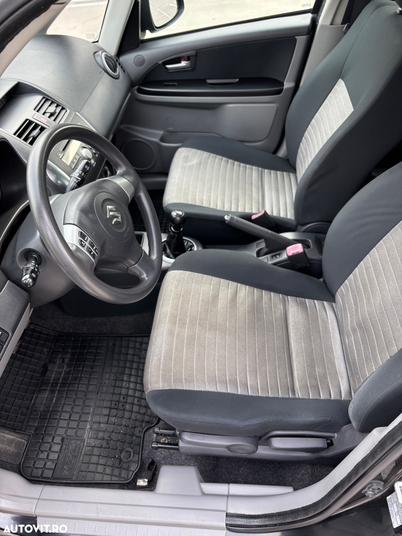 Suzuki SX4 1.5L GLX - 7