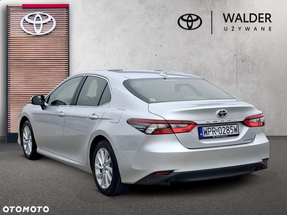 Toyota Camry 2.5 Hybrid Comfort CVT - 3